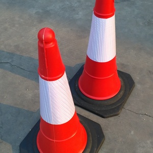 Cônes de signalisation routière flexibles en PVC/PE Shunlu modèle A040 750 mm rouge et noir, haute visibilité, réfléchissants, pour la sécurité routière et les avertissements de circulation. - Product Image 6