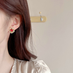 Pendientes de latón con diseño de margarita para mujer, ligeros, lujosos, irregulares, personalizados <span class=keywords><strong>y</strong></span> accesorios de <span class=keywords><strong>moda</strong></span> - Product Image 6