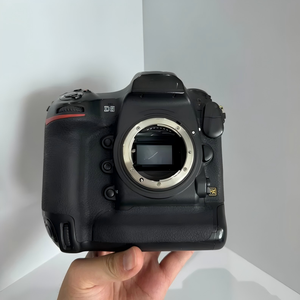 Second Hand D6 D4S <strong>D5</strong> D4 D3X Used Professional Grade Full-Frame High Speed Continuous Shooting DSLR Cameras - Product Image 6