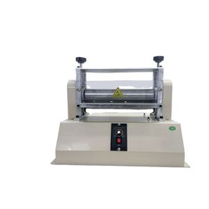 Machine de découpe automatique de semelles de chaussures en cuir et de pochettes pour sacs en papier, avec colle blanche, pour bureau et étiquetage - Product Image 4