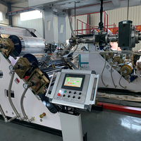 Machine de fabrication de feuilles de polystyrène PP PE à vis simple durable avec contrôle PLC et moteur pour des feuilles plastiques de haute qualité