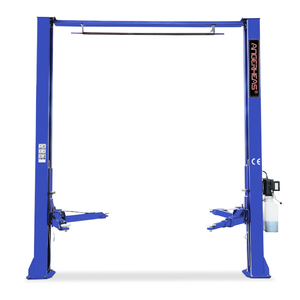 Elevador de Autos de 4 Toneladas y Dos Postes |   Elevador con Altura de Elevación de 1.9 m, Certificado CE, Directo de Fábrica para Mantenimiento y Reparación de Chasis de Automóviles - Product Image 1