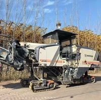 Fraiseuse routière Wirtgen W205 d'occasion 447 kW, fraisage pleine profondeur, réparation de chaussées en asphalte et béton, boîte de vitesses, pompe, moteur
