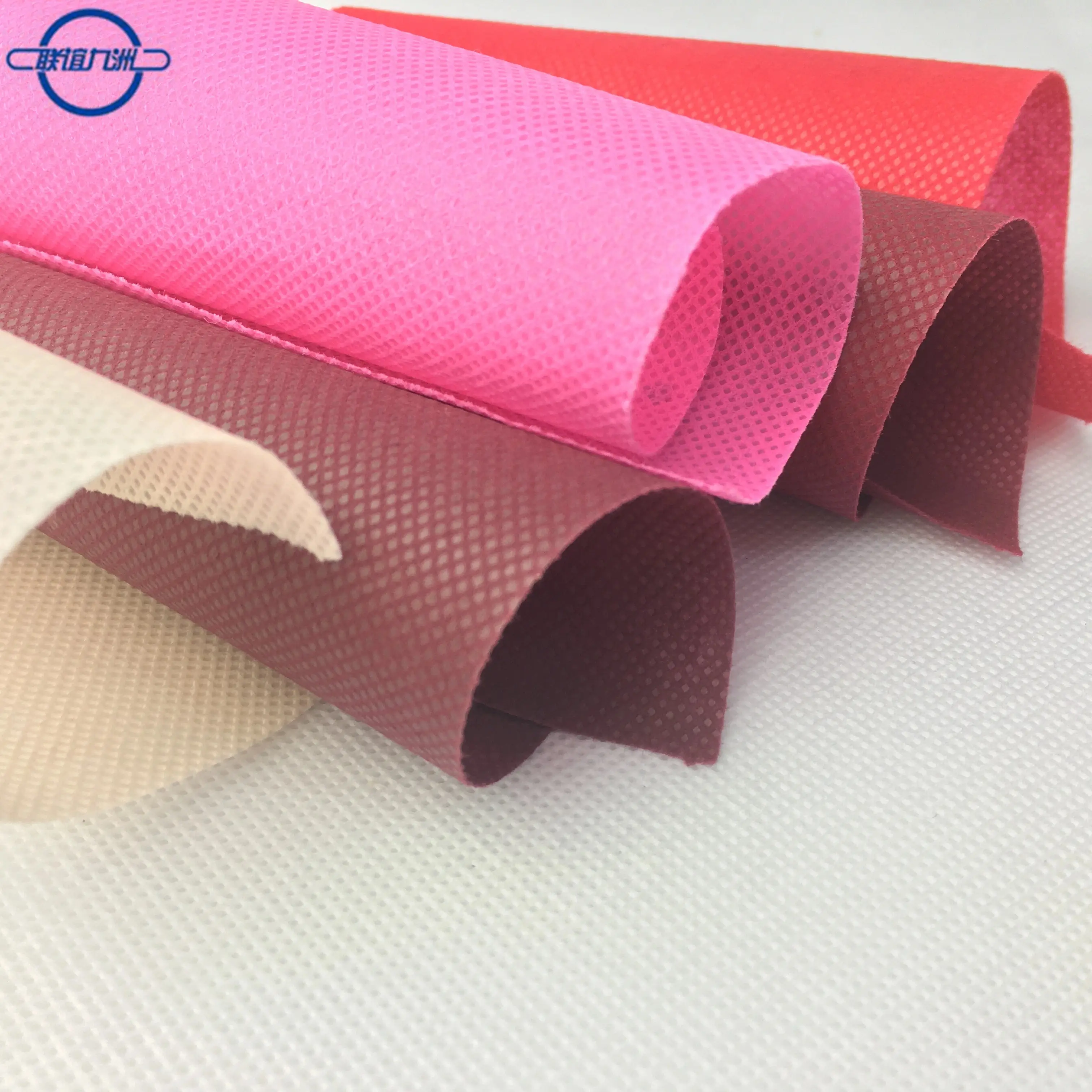 חקלאות עמיד למים עשב מגן לחיות מחמד Spunbond Nonwoven בד