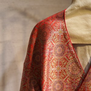 Nouvelle veste ample et polyvalente en soie de mûrier brodée, style chinois, col en V, manches longues, avec pompons rouges 9839 - Product Image 2