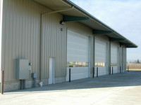 Nave Industrial Prefabricada de Acero, Estructura Metálica, Cumple con AISC, Almacén, Taller, Cobertizo, con Drenaje