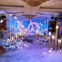 10 têtes stand maison chandelier métal or Table pièce maîtresse passerelle pilier lumière LED pour la décoration de scène de mariage