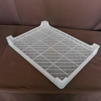 Plateau de congélation perforé en plastique pour fruits de mer, empilable, en maille, pour séchage, en PEHD de qualité alimentaire pour la transformation des produits aquatiques