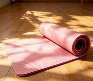 Tapis de yoga NBR souple et durable 8 mm, haute teneur en caoutchouc, antidérapant, imperméable, excellente résistance à la déchirure, usage professionnel, Cambodge - Product Image 4
