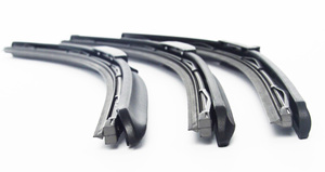 Escobilla Limpiaparabrisas HESIT con Adaptador Múltiple, Disponible en 12-30 Pulgadas con Goma Natural, Apta para Múltiples Vehículos - Product Image 2