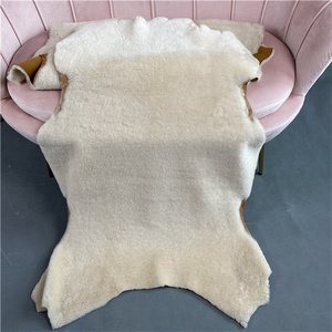 Vera Pelliccia di Agnello con Fodera in Lana, Pelle di Pecora a Pelo Corto - Product Image 5