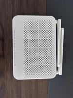 HG6821M GPON XPON ONU Wi-Fi double bande, ports 4GE, terminal optique de haute qualité pour FTTH, équipement d'usine neuf