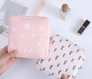 Carino Cotone Tovagliolo Sanitario Del Sacchetto Della Borsa Dell'organizzatore Del Supporto Di Memorizzazione Borse con Chiusura Lampo di Viaggio Tovaglioli Tovagliolo Del Sacchetto Pad Holder - Product Image 3