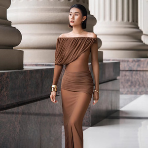 Robe longue femme épaules dénudées, dos nu, avec superposition transparente et taille cintrée, couleur unie, pour soirée, style décontracté et streetwear - Product Image 1
