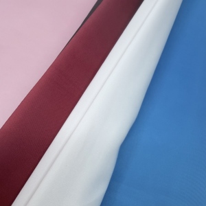 Tessuto PU Ecologico Imitazione Memory 75D 150D Rivestito, Antistatico e Impermeabile, Disponibile in Tutti i Colori per Trench e Cappotti da Esterno - Product Image 4