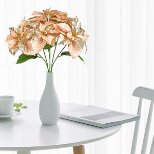 Bouquet de fleurs artificielles réalistes en tissu de soie pour la décoration de table, de la maison et des scènes de Noël, ornement de bureau - Product Image 4