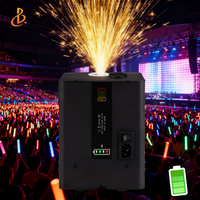 350w Mini Machine à étincelles froides Spray 3 mètres Télécommande Batterie Spark Machine pour Show Concert DJ Party Wedding