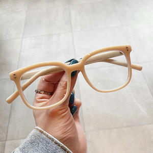 Qianai Gafas anti luz azul para mujer, montura completa rectangular, lentes Ac con inserción de metal, estilo retro, sin prescripción médica - Product Image 4