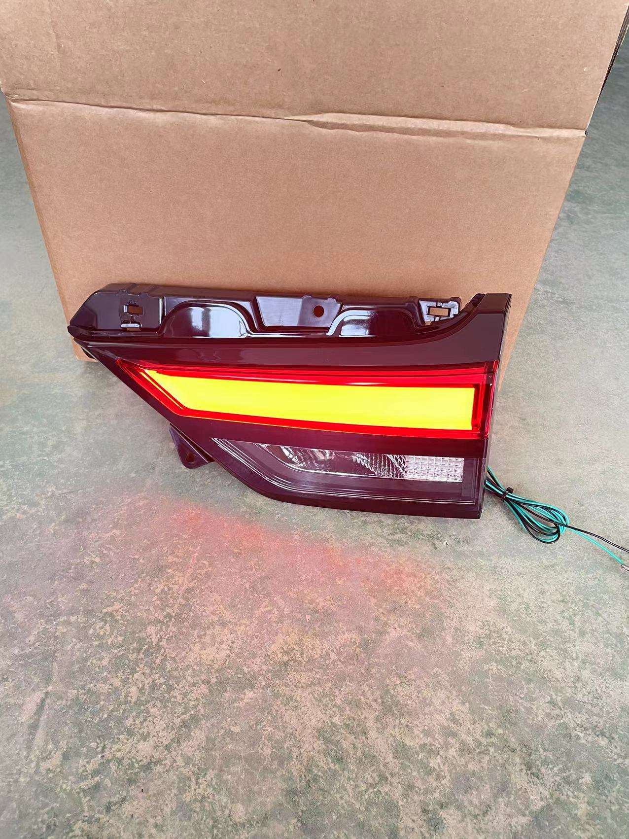 สีเหลือง