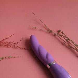 Vibratore a 10 Modalità per Stimolazione Vaginale, Anale e Clitoridea, Giocattolo Sessuale per Adulti, Dildo Vibrante per Punto G per Donne e Coppie - Product Image 4