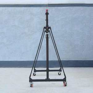 Mini grue à portique en acier léger de 1 tonne et 2 tonnes à vendre, grue à pont mobile et portable à hauteur réglable pour hôtels - Product Image 4