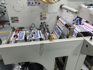 Fabricante de Placas de Número Deportivas Personalizadas e Impermeables para Niños, para Álbumes de Recortes y Recuerdos de Carreras - Product Image 5