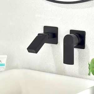 Grifo de Bañera Cuadrado Negro Empotrado con Caño Giratorio, Válvula de Cerámica y Cabezal de Ducha Termostático YP 429 - Product Image 1