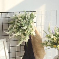 Bestseller Realistische Künstliche Lavendel-Dekorationsblumen 35cm Leichtgewichtig Langlebig für Muttertag Hochzeit Abschlussfeier Chinesisch
