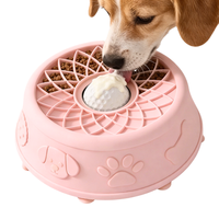 Tapis de léchage en silicone à alimentation lente avec boule roulante pour chiens et chats – Anti-étouffement, soulagement de l'anxiété, distributeur de friandises
