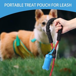 Distributeur de sacs à déjections canines en forme d'os avec logo personnalisé, idéal pour les cadeaux promotionnels et les objets publicitaires pour animaux de compagnie - Product Image 4