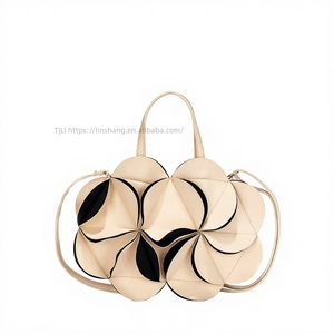 Sac à bandoulière à fermeture éclair en forme de fleur, sac à main plissé mignon, style coréen-japonais pour femmes, Tanjing - Product Image 1