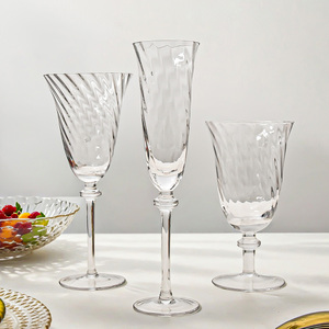 Verres à vin vintage en vrac, gobelets à texture spirale, verres à vin rouge, verres à vin et à champagne, verrerie à pied pour les fêtes - Product Image 1