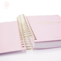 Mädchen-Strom-Tagestageschreiber 2024 rosa 12 Monate Luxus Gold Heißgeprägte Hardcover mit elastischem Bad Goldrand individuelles Notizbuch