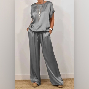 Ensemble décontracté 2 pièces pour femmes, chemise ample à manches courtes et col rond, pantalon large, tendance - Product Image 5