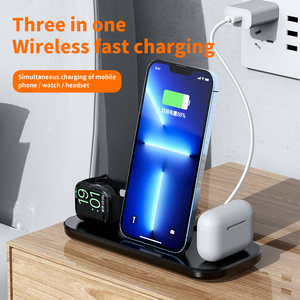 Support de chargeur de téléphone sans fil 3-en-1 avec affichage numérique et réveil, vente en gros directe usine chinoise 2026 - Product Image 2