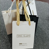 Sacs en papier d'emballage de luxe noirs pour chaussures et vêtements, imprimés avec logo personnalisé, pour le shopping, les cadeaux et les bijoux