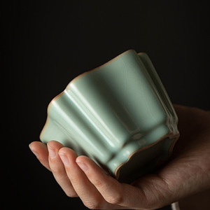 Taza de té cuadrada de cerámica Tianqing Ru Kiln, taza maestra con patrón craquelado, taza retro individual para té Pu'er - Product Image 2