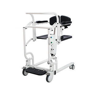 Fauteuil roulant de transfert électrique robuste de 150 kg pour le soin à domicile avec fonction de levage et de toilette intégrée - Product Image 1