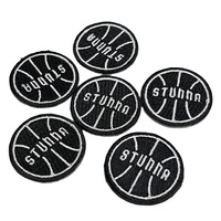 Patch brodé 3D personnalisé en gros, thermocollant, pour la décoration de sweats à capuche de studio et de vêtements de travail