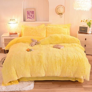 Wholesale Luxury Winter <strong>Rainbow</strong> Color Faux Fur Velvet Fluffy Plush Soft <strong>Bedding</strong> 4 Pieces Polyester Bed Sheet Set for Girls - Product Image 6