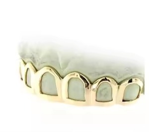 Personnalisé Open Face Grillz 6 Dents Jaune Or Argent Glacé Dents Caps Fine Piercing Bijoux pour Hommes Femmes Moissanite Style Rappeur - Product Image 1
