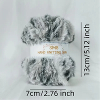 Großhandel Luxuriöses Kunstnerz-Garn Weiches Garn für Warme und Strickprojekte Strickgarn zum Häkeln 3 Stränge 100% Polyester