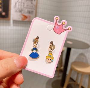 Vente en gros de <span class=keywords><strong>boucles</strong></span> <span class=keywords><strong>d</strong></span>'<span class=keywords><strong>oreilles</strong></span> <span class=keywords><strong>pendantes</strong></span> dessin animé mignon pour enfants étudiants bébé animal clip <span class=keywords><strong>d</strong></span>'oreille <span class=keywords><strong>boucles</strong></span> <span class=keywords><strong>d</strong></span>'<span class=keywords><strong>oreilles</strong></span> indolores <span class=keywords><strong>boucles</strong></span> <span class=keywords><strong>d</strong></span>'<span class=keywords><strong>oreilles</strong></span> petite fille - Product Image 6