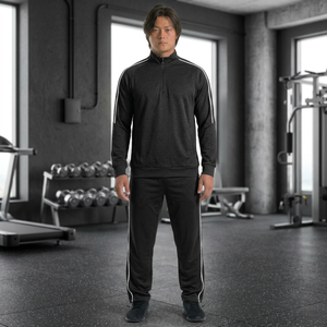 Jogging sportif pour homme Striker en noir, coupe classique, avec fonction de séchage rapide pour la saison d'automne - Product Image 3