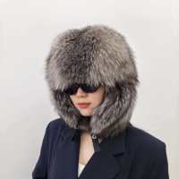 Nouveau chapeau Leifeng en vraie fourrure de raton laveur pour femme, chapeau d'hiver coupe-vent pour le ski, chapeau en fourrure épaisse et chaude pour protéger les oreilles, chapeau en fourrure pelucheuse unisexe réglable