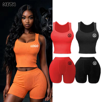 Set Celana Pendek Wanita High-Waist 2 Potong OEM dengan Promosi Stok Siap Kirim, Tank Top dan Celana Pendek Model Hip-Hugging untuk Grosir Pengiriman Cepat