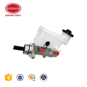 Renshun 47201-02400 47201-52041 43334 40013 Cilindro Maestro de freno de refuerzo para <span class=keywords><strong>Toyota</strong></span> <span class=keywords><strong>Yaris</strong></span> Pruis Auris VIOS COROLLA <span class=keywords><strong>Sport</strong></span> - Product Image 3