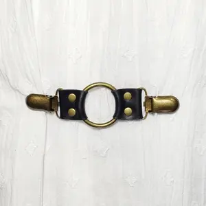 Shop Wholesale cinch dress clip For Easy Styling Solutions 