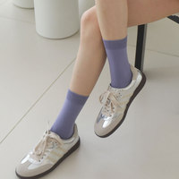 Chaussettes habillées simples et polyvalentes pour femmes de couleur unie Chaussettes en coton égyptien haut de gamme Chaussettes de créateur en poudre de bonbon doux