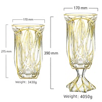 Piédestal de table décoratif moderne Vase en verre à fleurs sur pied Vase en verre à fleurs rectangulaire en or de luxe aux algues avec support